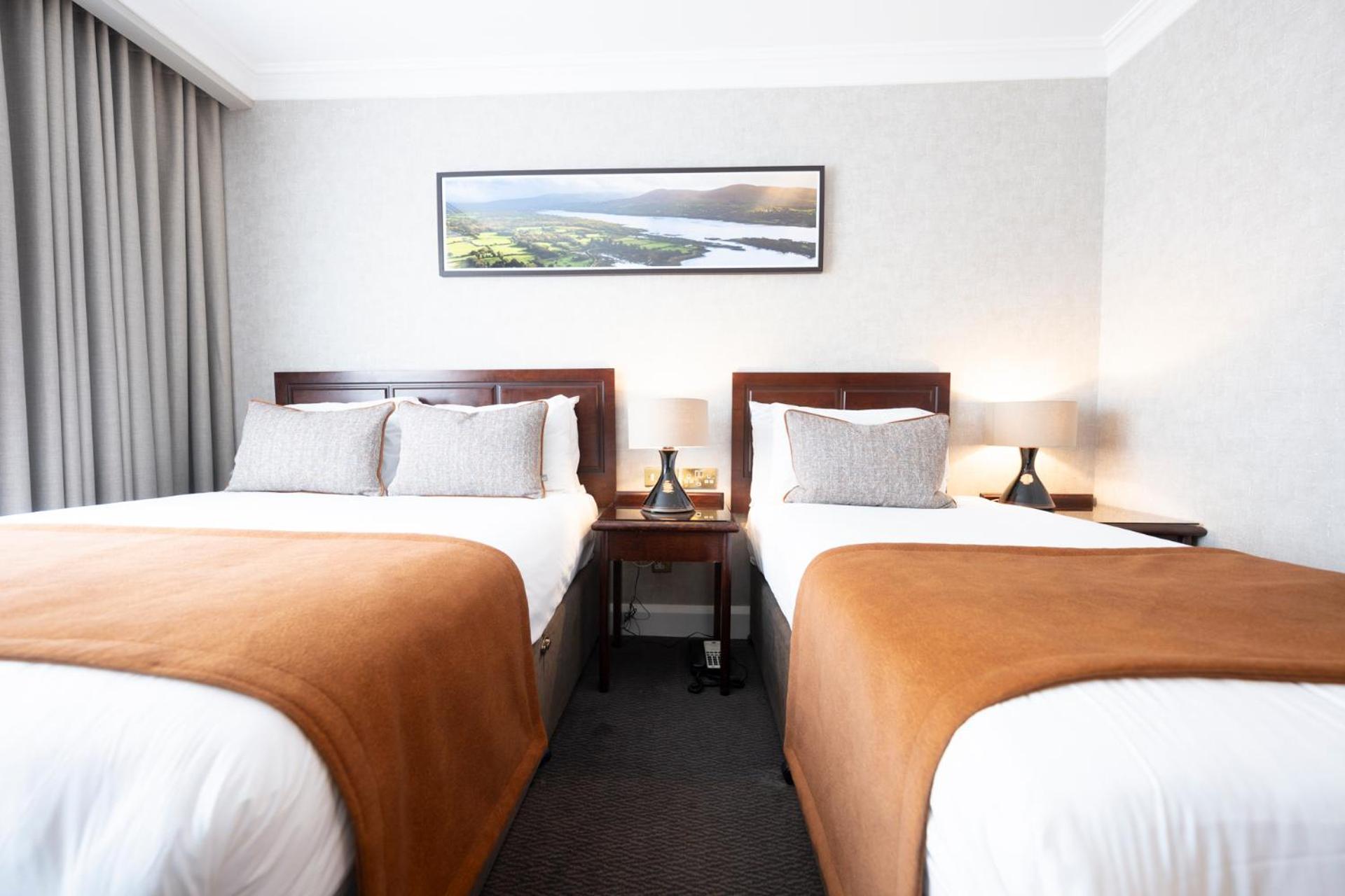 The Kenmare Bay Hotel & Luxury Lodges Resort Exteriör bild