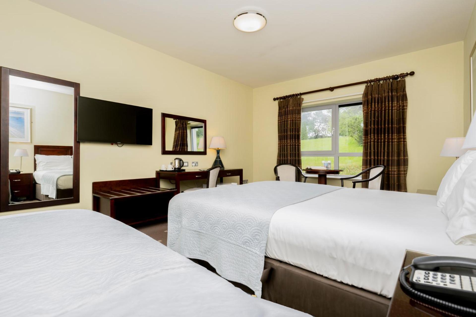 The Kenmare Bay Hotel & Luxury Lodges Resort Exteriör bild